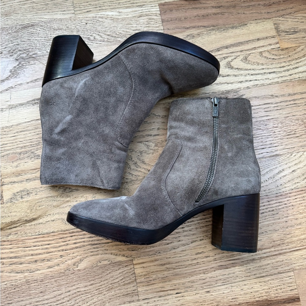 Frye Joan Short Campus Booties